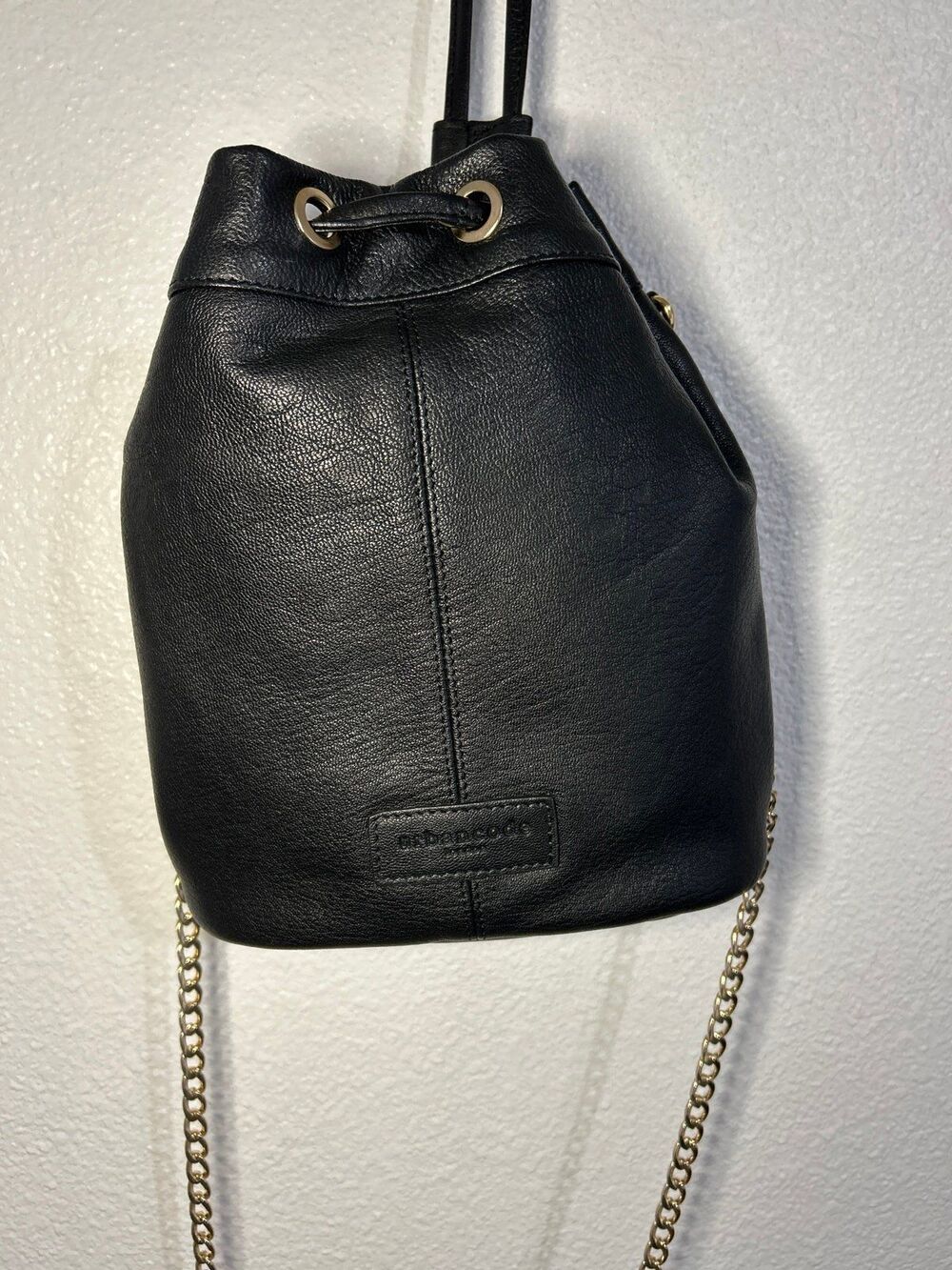 Backpack - Picture 2 of 6